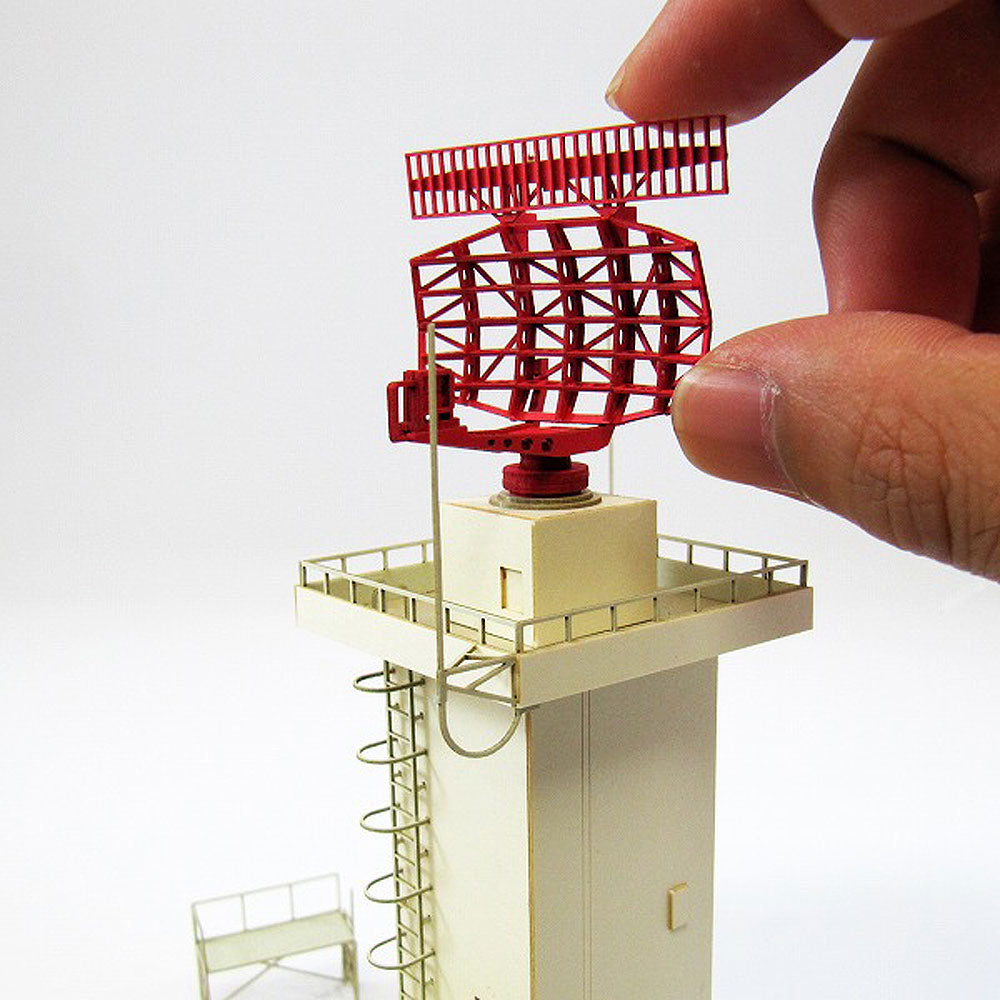 Air Traffic Control Radar Tower : Sankei Kit 1:144 MK08-05