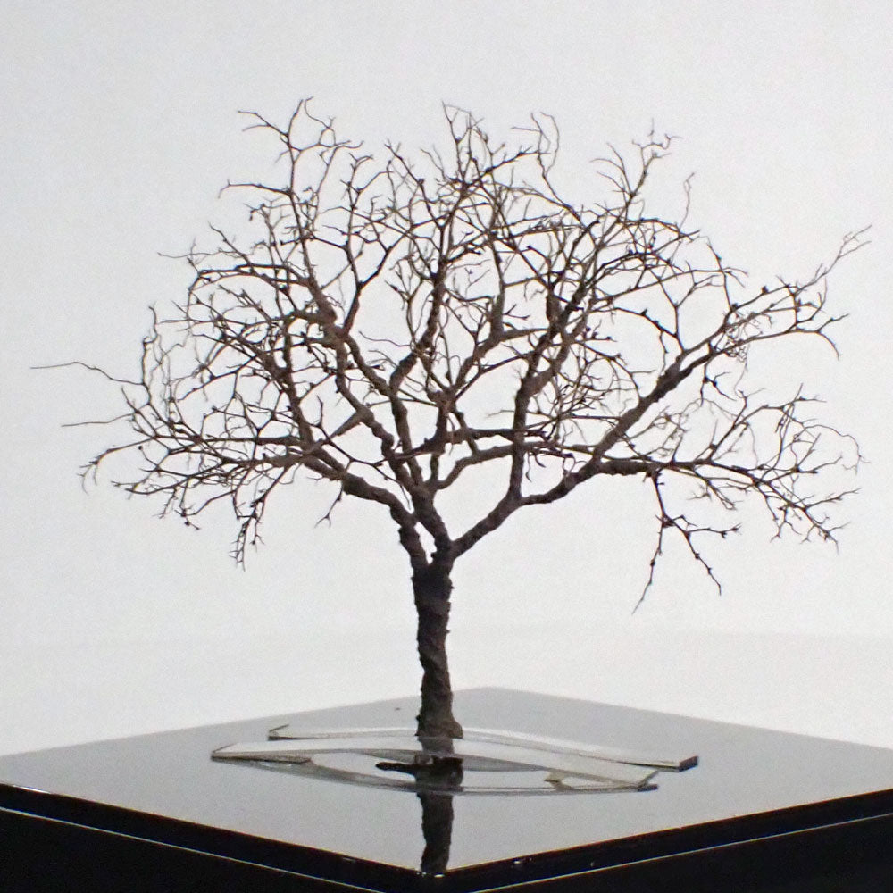 完成的树模型“冬天的裸树约7 厘米”：艺术阶段K - 建模工作- 非比例 