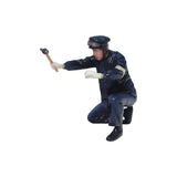 064-00015 JNR steam locomotive crew - engineer inspecting : Tiny Tales - Pre-Colored 1:64