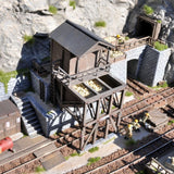 矿场的午后”展示台：永纳国工作室，画作 1:87 3003