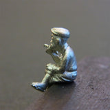 Sakatsu Doll Series Manabe Collection - 坐着抽烟的男人 : Sakatsu Unpainted Kit HO(1:87) 7015