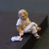 Sakatsuu Doll Series Manabe Collection - Man on the Veranda Shogi B (with Dozing Cat) : Sakatsuu 成品 HO(1:87) 7526