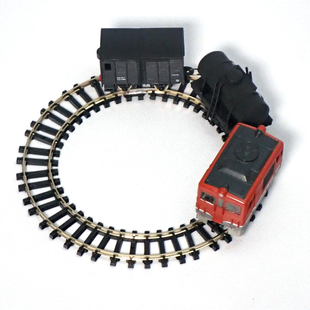 Self-propelled mini mini train with built-in battery : Yoshiaki Ishika ...
