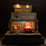 90 毫米立方体微型“Motor Hotel.1”：芋头 - 涂漆，未按比例