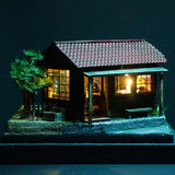 90mm Cube Miniature "The guy from out of town 3" : Taro, Diorama art work Non-scale 292