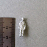 Doll '7' (Woman in Apron): Almodel Unpainted Kit HO(1:87) B5016