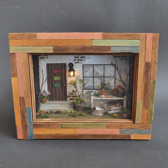 Stained Glass Entrance (Mosaic Frame) In Frame : Nobuko Kameda Pre-painted Non-scale
