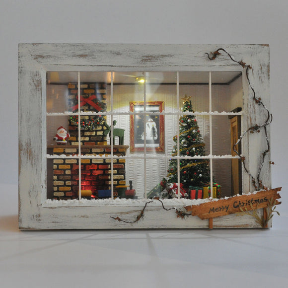 Feliz Navidad - Habitación con chimenea - Marco de ventana - En marco: Nobuko Kameda Conjunto de productos terminados - Sin escala