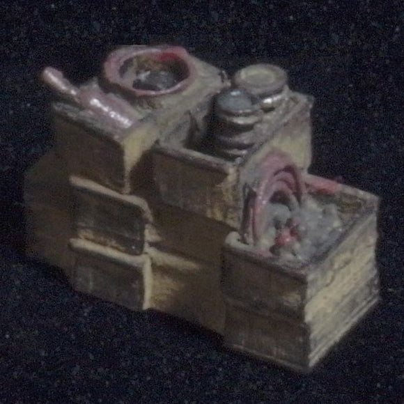 Wooden box with 2 pieces of junk : ECHO MODEL unpainted kit HO(1:80) 362