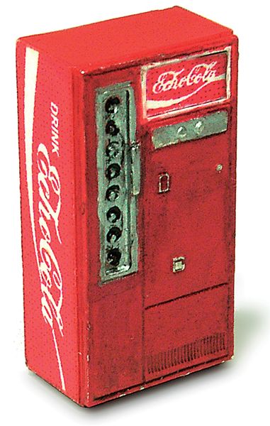 Máquina expendedora de Coca-Cola 2 piezas : Kit sin pintar modelo Echo HO(1:80) 432