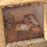 Cuarto de mujer: Kamineko - Casa de muñecas en miniatura - : Kumi Konda Pintado Sin escala
