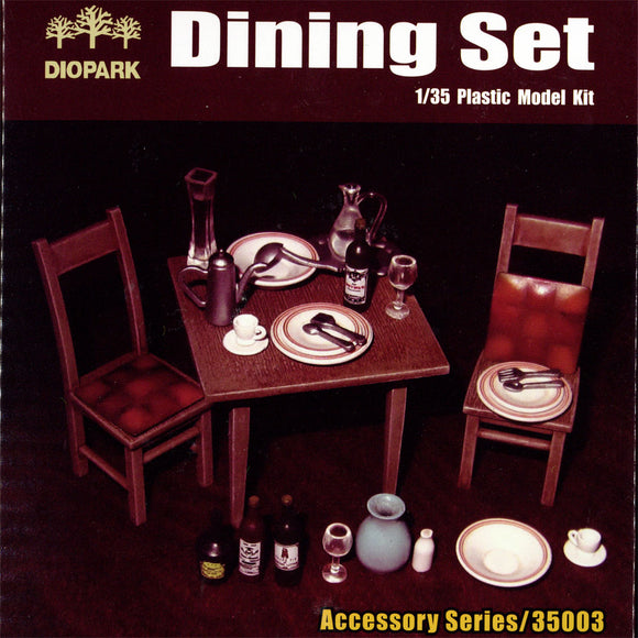 Dining set : Dio Park unpainted kit 1:35 scale 35003