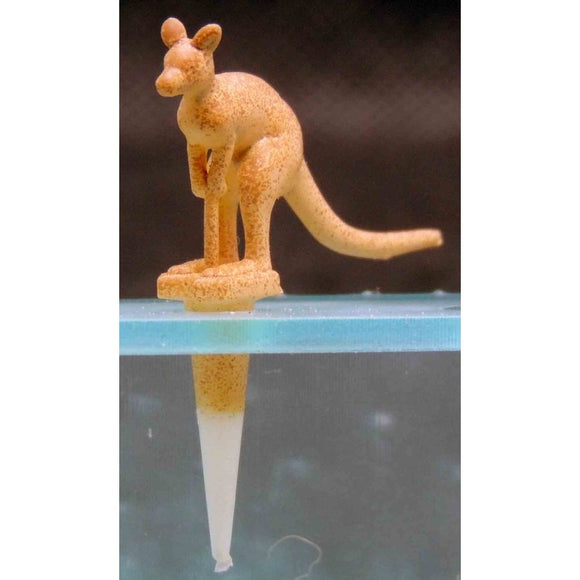 Miniature Kangaroo for Horticultural Diorama : Icom Pre-Painted Non-Scale GM28