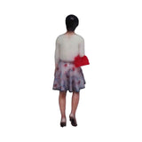 064-00002 Woman talking and walking with a red handbag : Tiny Tales - Colored 1:64