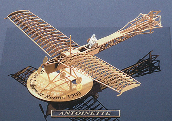 Antoinette in brass: aerobase kit 1:160 B009