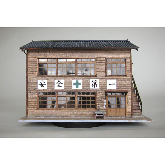 双层船员室 : Takumi Diorama Craft House 成品套装 HO(1:80) 1010