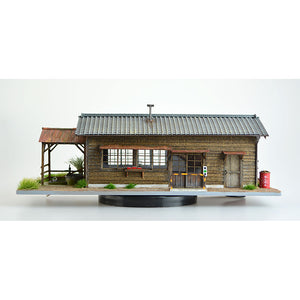 瓦屋顶类型：Takumi Diorama Craft House - 彩绘完成 HO (1:80) 1036