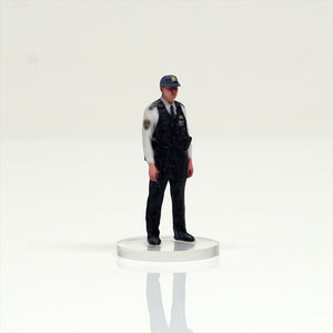 HS035-00001 Police Officer[JP] : figreal finished product 1:35 00001