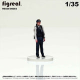 HS035-00003 Police Officer[JP] : figreal finished product 1:35 00003