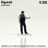 HS035-00008 Police Officer[JP] : figreal finished product 1:35 00008