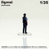 HS035-00009 Police Officer[JP] : figreal finished product 1:35 00009