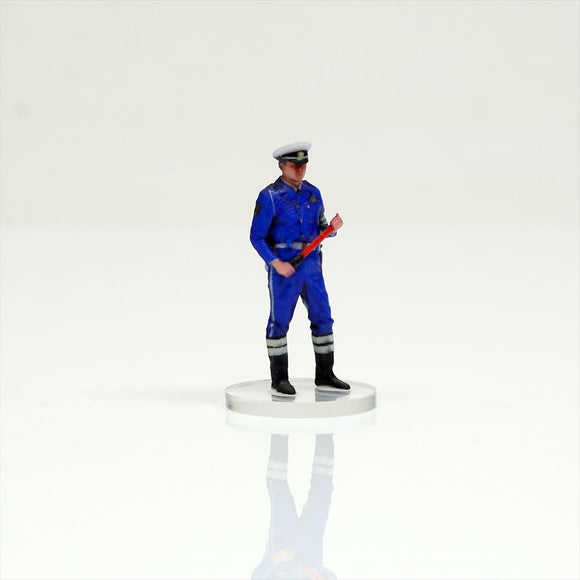 HS035-00023 Traffic Police[JP] : figreal finished product 1:35 00023