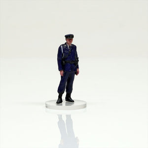 HS035-00027 Old Police Officer[JP] : figreal finished product 1:35 00027