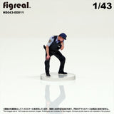 HS043-00011 Police Officer[JP] : figreal finished product 1:43 00011