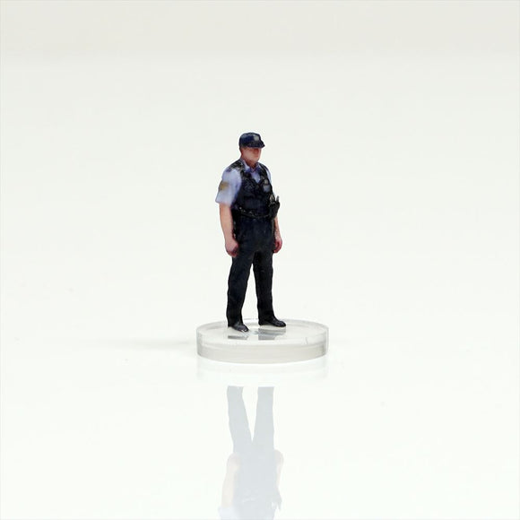 HS064-00007 Police Officer[JP] : figreal finished product 1:64 00007