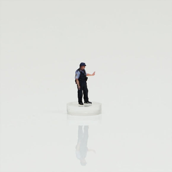 HS220-00008 Police Officer[JP] : figreal finished product 1:220 Z 00008