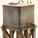 Tanque de agua cuadrado (hierro/madera) : Kobo NANA ROKUNI Producto terminado 1:87 1021