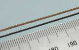 Cebollín, teñido de negro, sin brillo, 40 anillos: 1" (2,54 cm) : Detail Associates Detail Up Sin escala 2292210