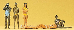 Sunbathing : Preiser - Painted HO(1:87) 10309