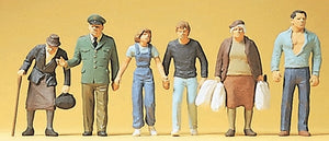 Passerby and German Policeman: Preiser - Painted HO (1:87) 10378