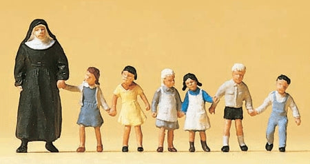 Sisters and Children: Preiser - Painted HO (1:87) 10401