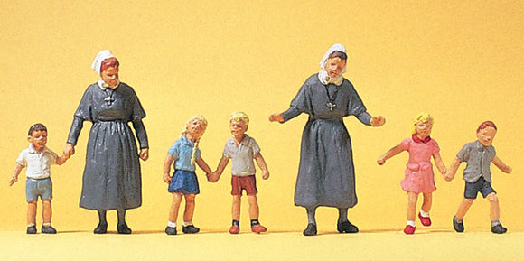 Sisters and Children: Preiser - Painted HO (1:87) 10533
