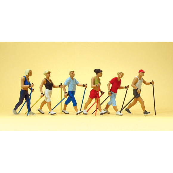 Nordic Walking People : Preiser - Painted Finish HO(1:87) 10575