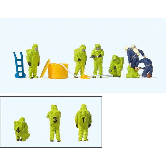 Bombero con ropa de protección química verde amarillo: Preiser - Acabado pintado HO(1:87) 10731