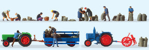 Potato harvest 11 farmers, tractor with DEUTZ D 6206 trailer, LANZ D 2416: Preiser painted HO (1:87) 13008