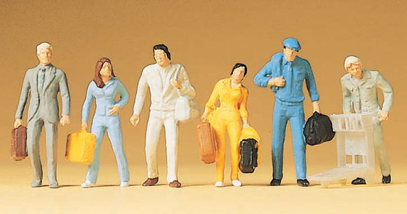 Passenger with luggage: Preiser, painted, HO (1:87) 14000