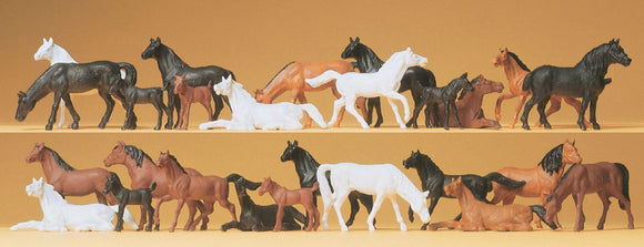 26 horses : Preiser - painted HO(1:87) 14407