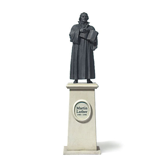 Statue of Martin Luther: Preiser - painted HO (1:87) 28225