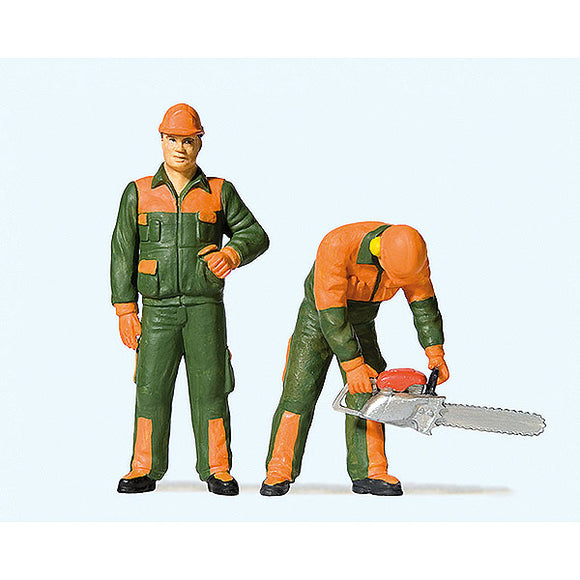 Modern Forestry Worker (1) : Preiser - painted 1:22.5 scale 44912