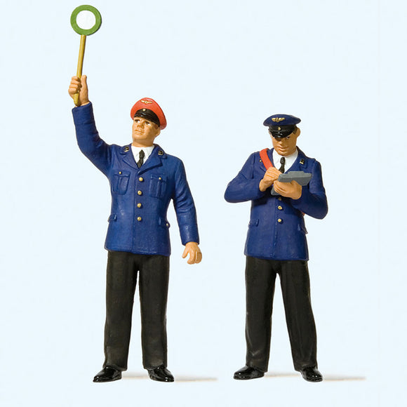 Train Controller and Conductor : Preiser - Painted 1:22.5 Scale 44920