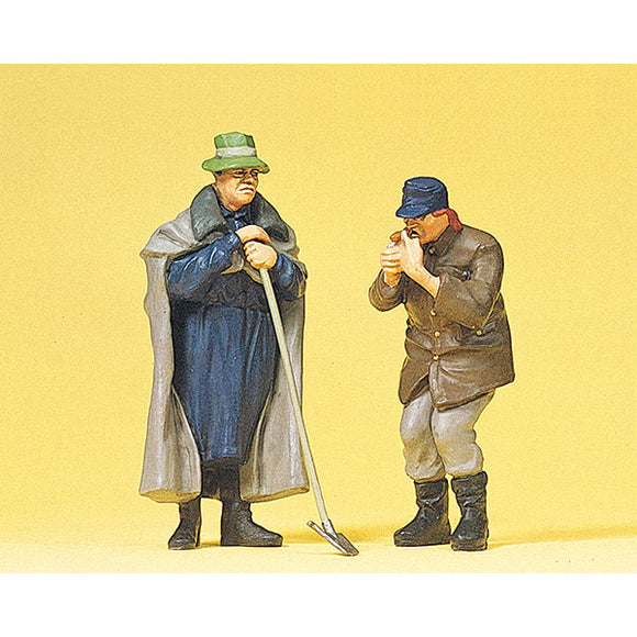 Shepherd and Farmer : Preiser - Painted 1:22.5 Scale 45116