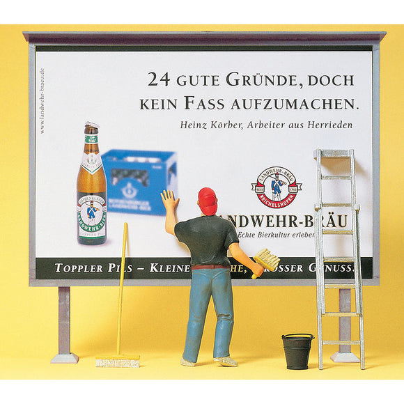 The sign maker who puts up posters : Preiser - Painted 1:22.5 Scale 45126