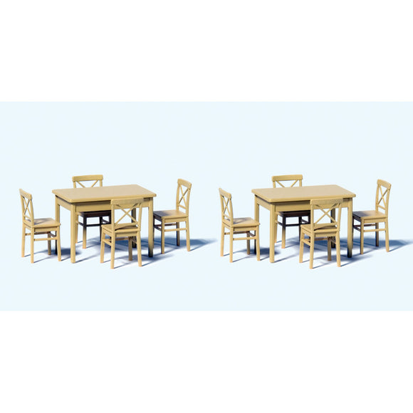 Table and Chairs : Preiser Unpainted Kit 1:50 68281