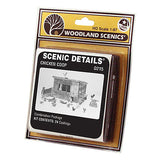 Chicken Coop and Chickens : Woodland Unassembled Kit HO(1:87) D215