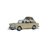 Family Vacation Station Wagon - Woodland - Finished product model N (1:160) AS5325