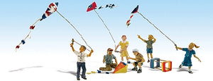 Children Flying Kites : Woodland Finished product HO(1:87) 1937